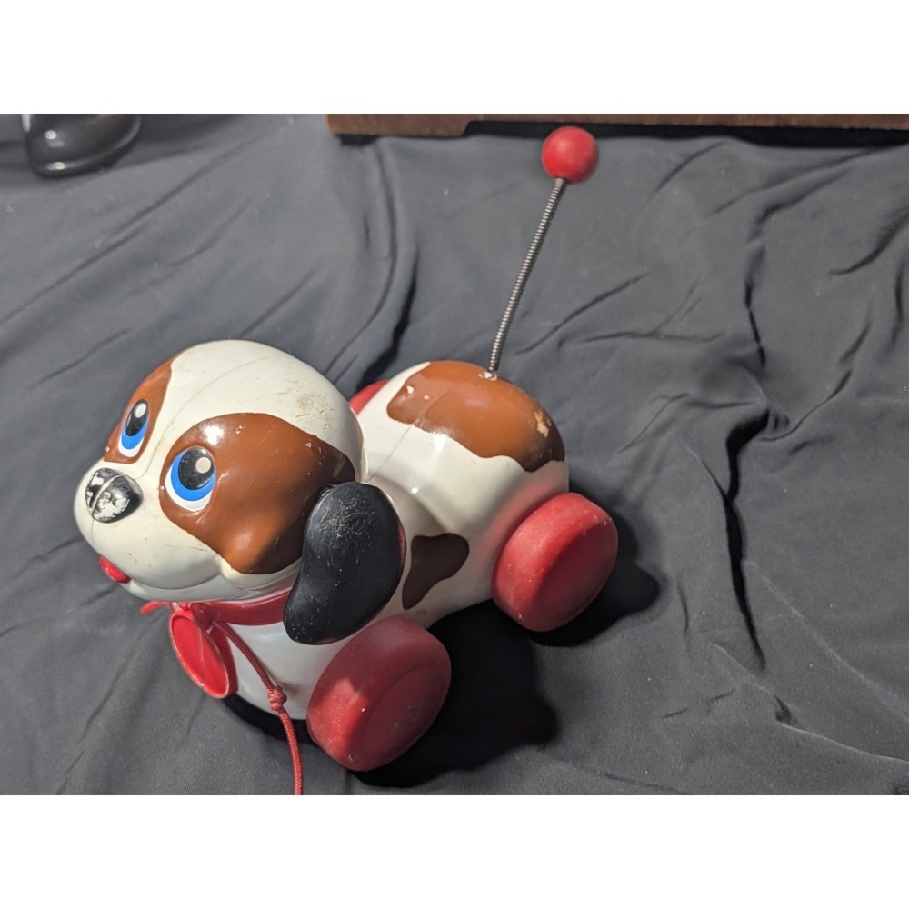 Vintage 1993 Fisher Price Lil Snoopy Pull Toy Dog 2253 Wobbly Wheels Spring Tail